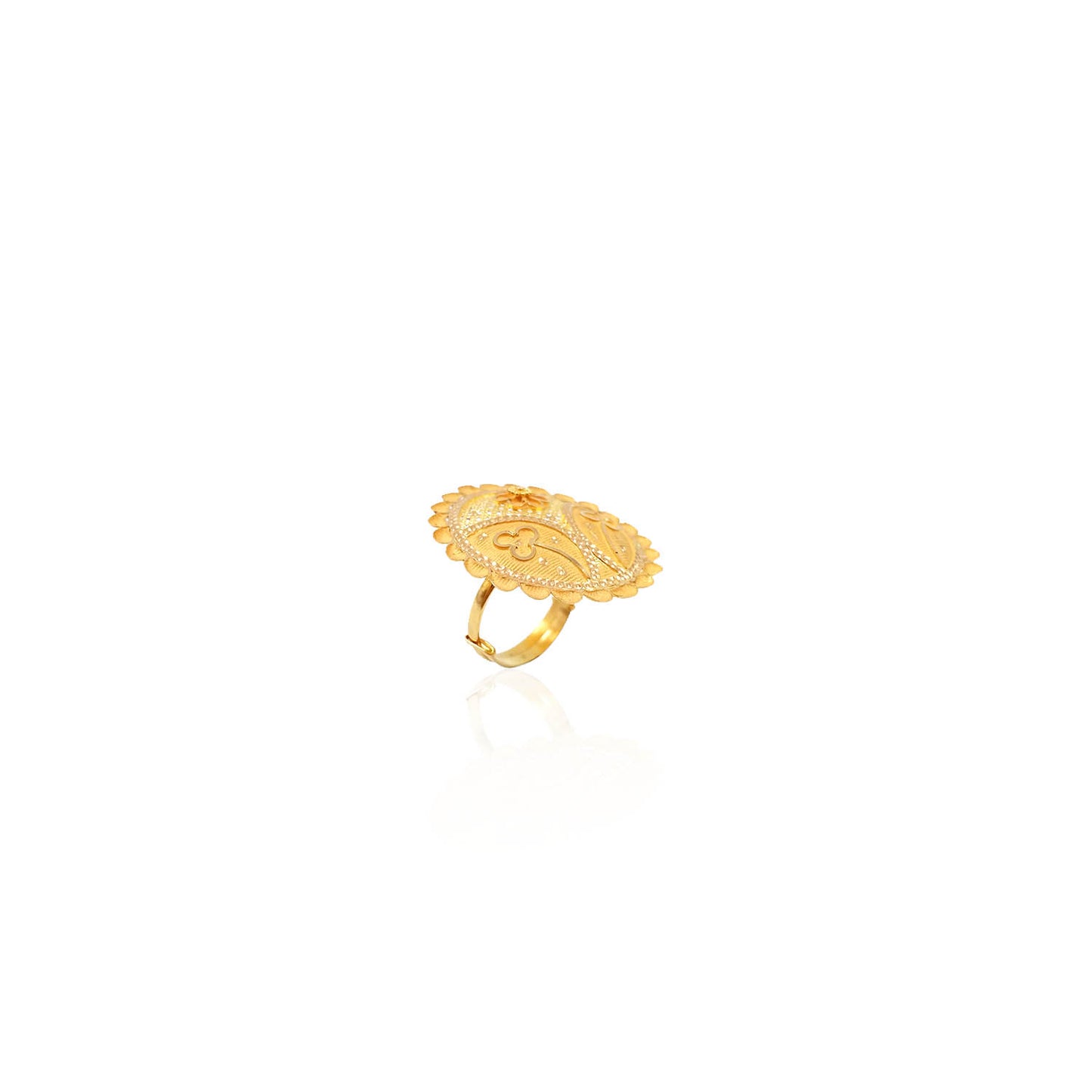 Aubina Cocktail Gold Ring