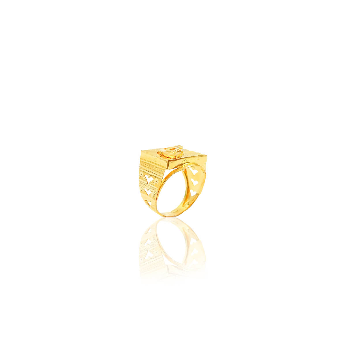 Avenelle Mens Gold Ring