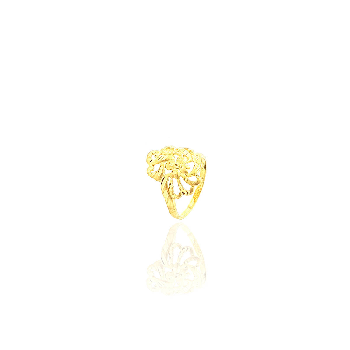 Alair Casting Gold Ring