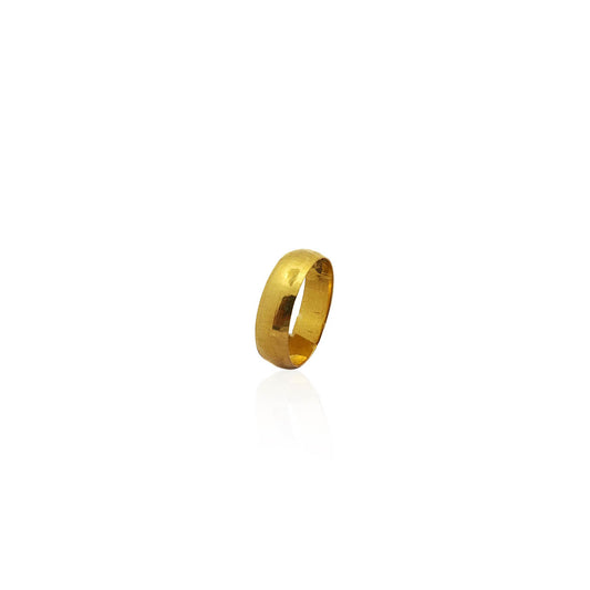 Akriti Plane Gold Band Ring