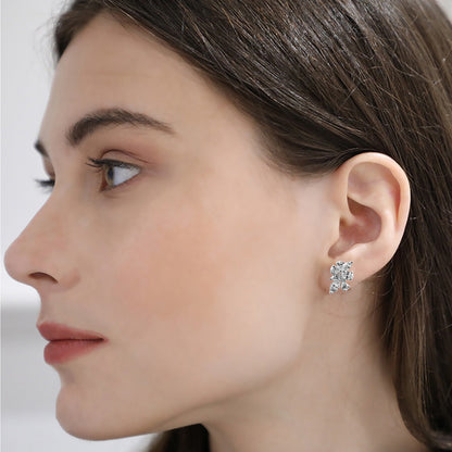 Lucie Sparkling Diamond Earring