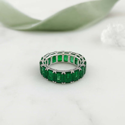 Contemporary Full Circle Emerald Ring