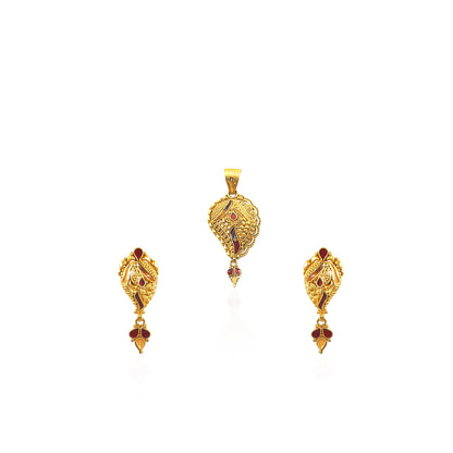 Adishree Gold Pendant Set