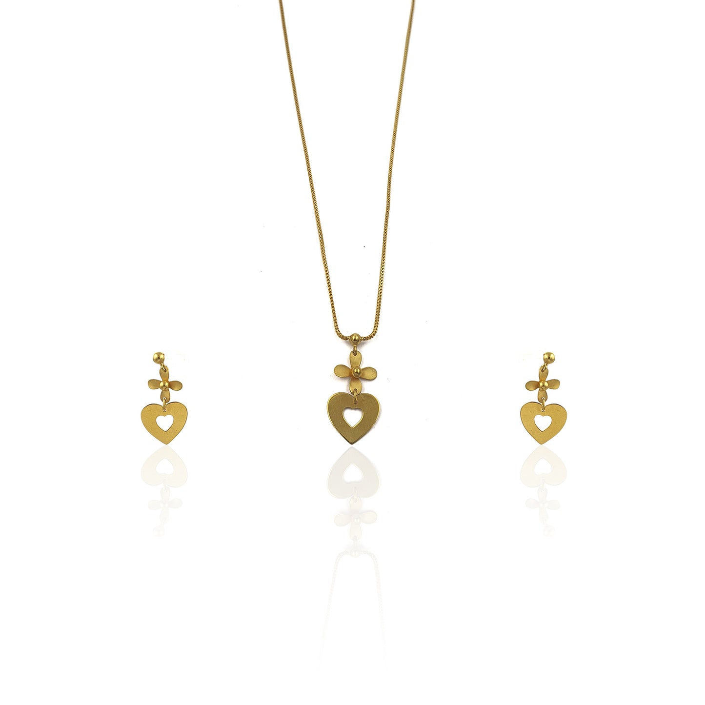 Akshita Drop Loved Pendant Set