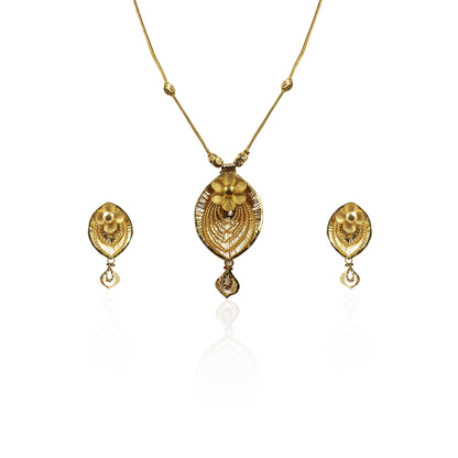 Alka Floral Pendant Set