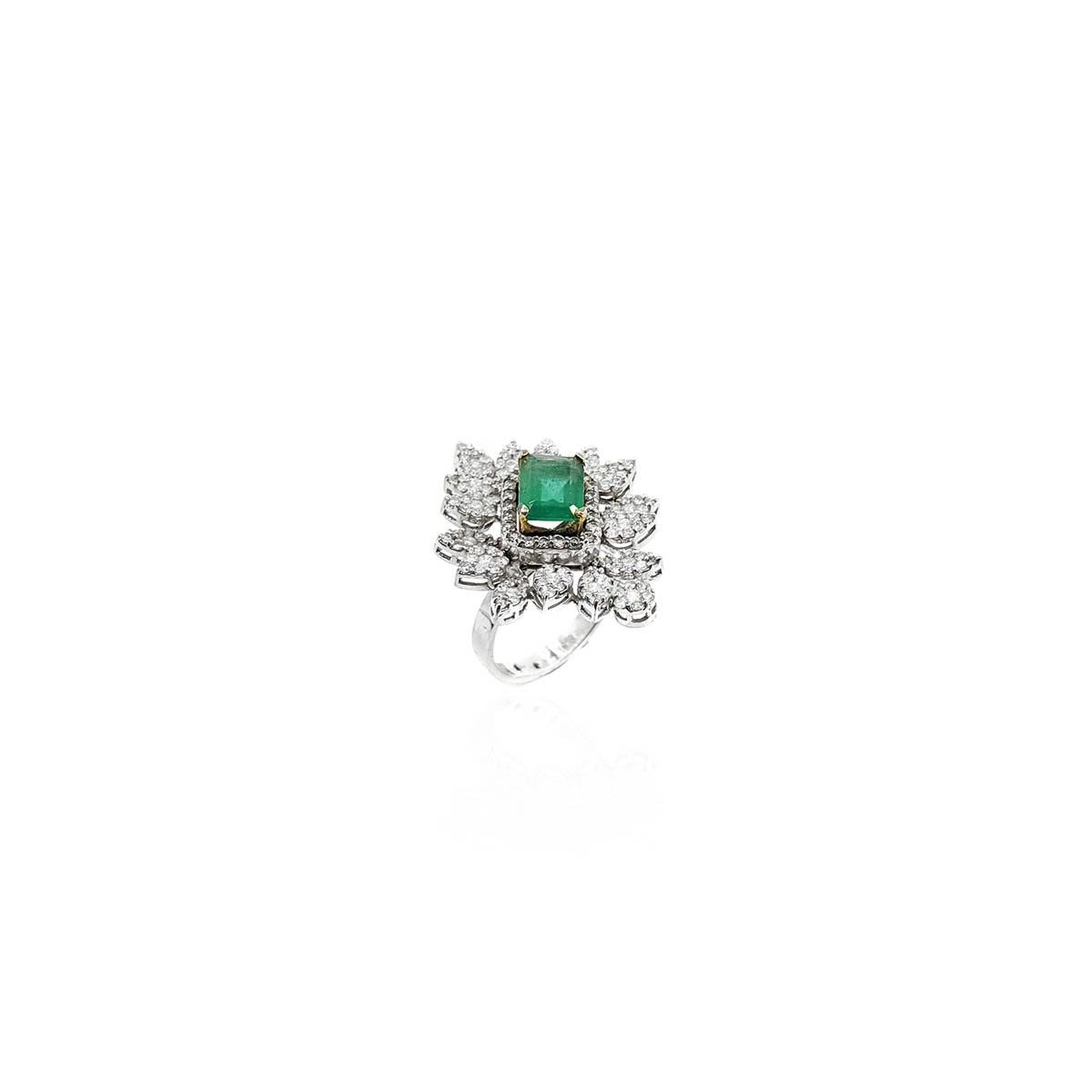 Pragmatic Diamond Cocktail Ring – Arya Jewel House
